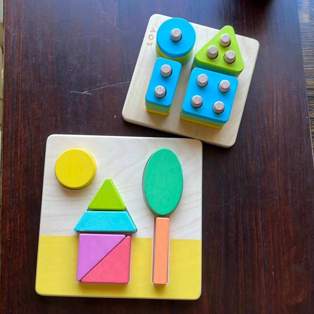 Lovevery two side puzzle with stacking shape puzzle